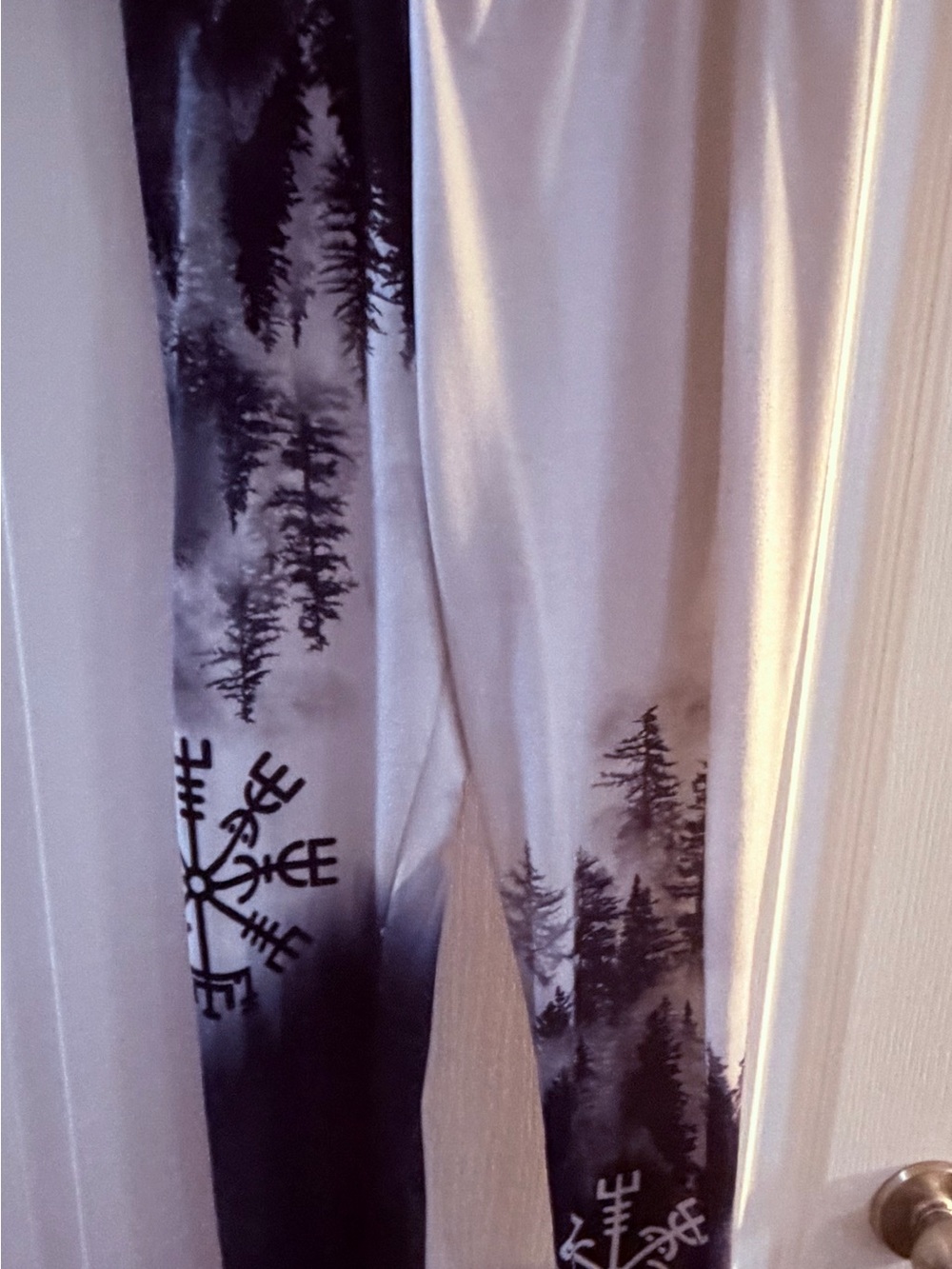 Y2k Teen Grey and Black Forest Print Leggings